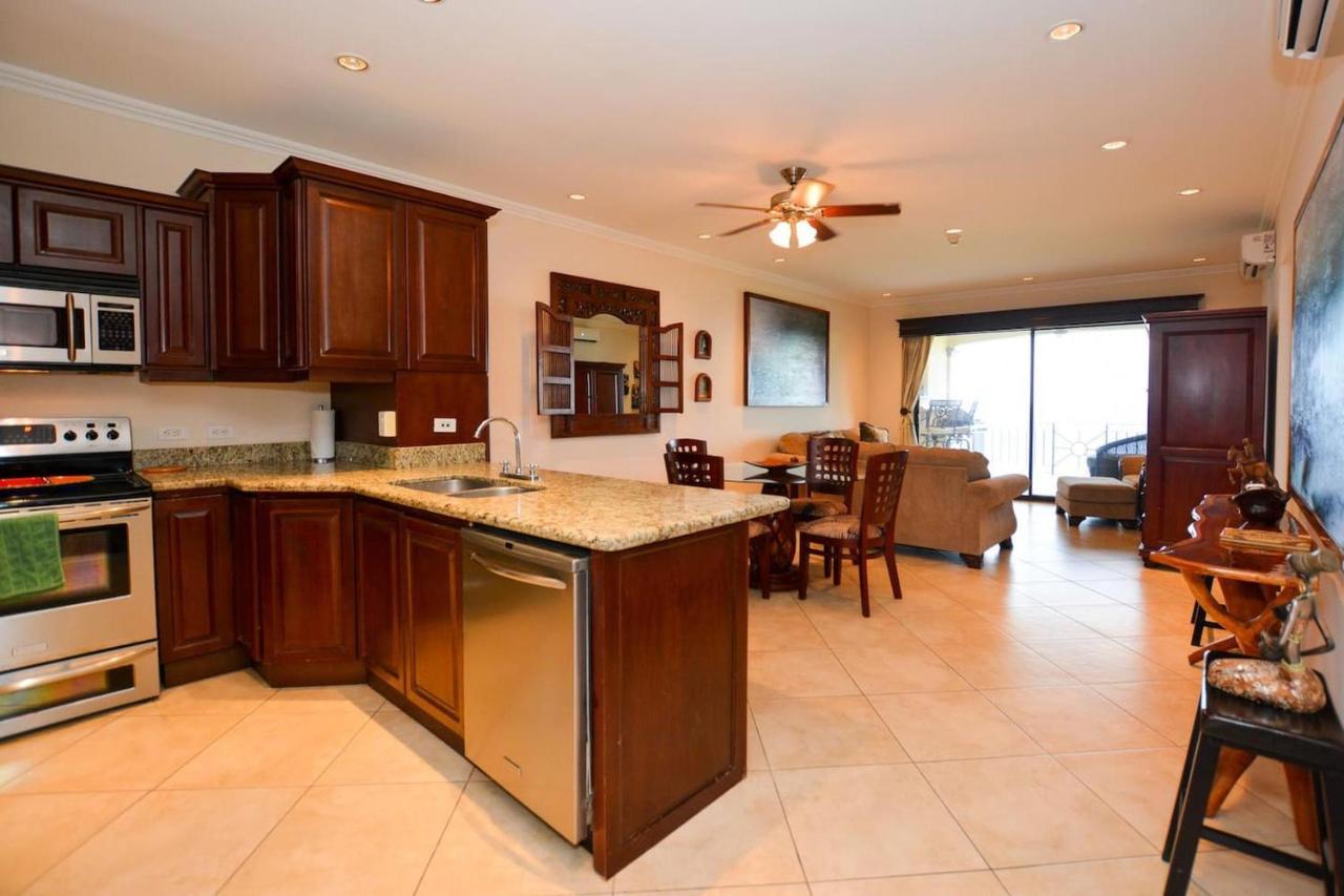 Exquisitely Decorated 5Th-Floor Aerie With Views Of Two Bays In Flamingo Villa Playa Flamingo Kültér fotó